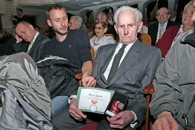 Odovzdávanie