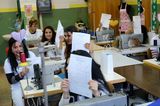 Predseda KSK odovzdal vysvedčenia na Luníku IX