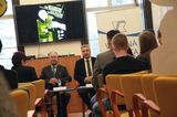 Z otvorenia výstavy Prvý dotyk so slobodou