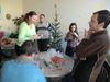 Bola to veľká hostina. Aj sme sa pozabávali. Zhotovili sme vianočnú výzdobu.